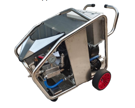 underwater cleaner power supplier